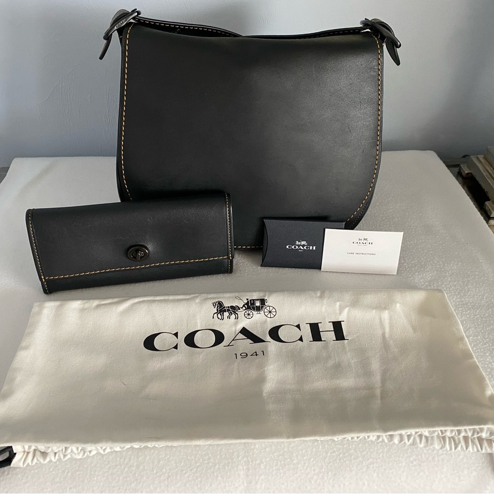 Coach 1941 Saddle Bag with contrasting stitching & matching 1941 Turnlock Wallet